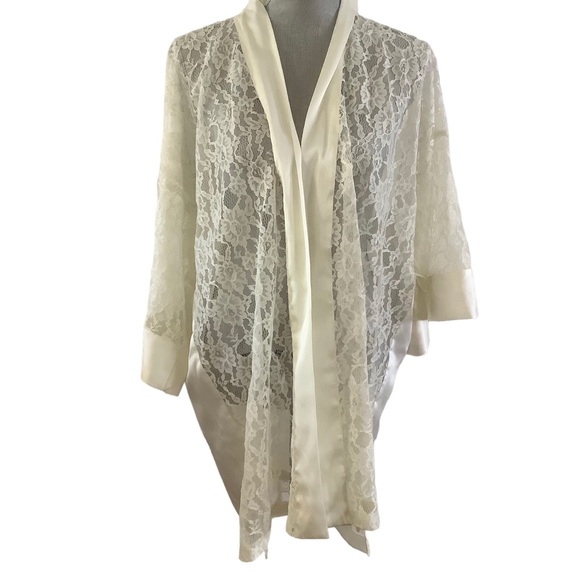 Vintage Victoria’s Secret gold label lace satin robe ivory kimono nigh robe - Picture 1 of 8